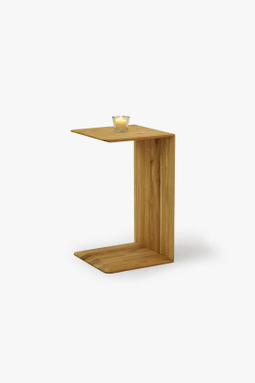 Konferenční stolek z masivního dubového dřeva v přírodních barvách